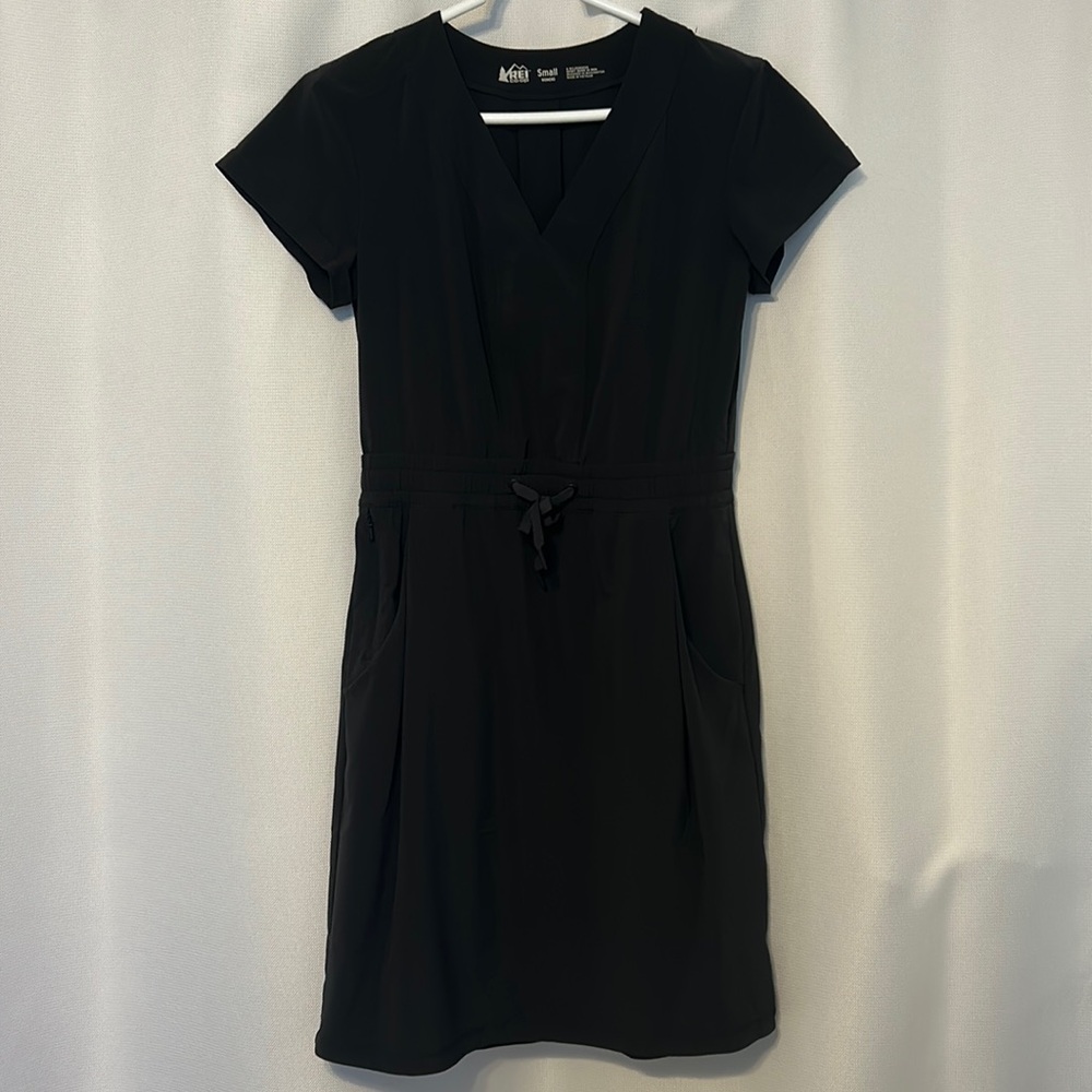REI Aoraki Dress 👗